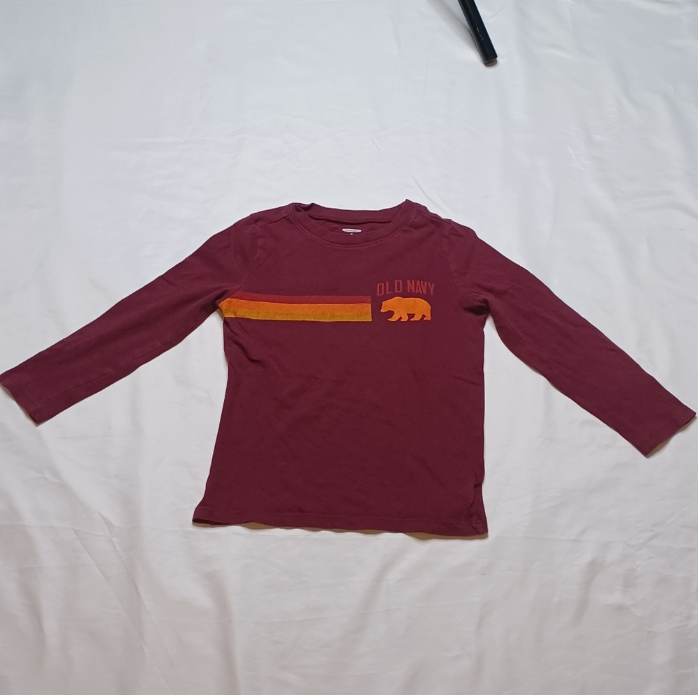 Old Navy Burgundy Red Multicolored Graphic LongSleeve Toddler Top  Boy's Size 5T